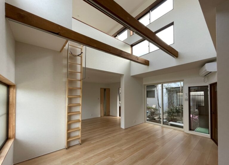 施工レポート☆築古のおうちをメゾネット風に